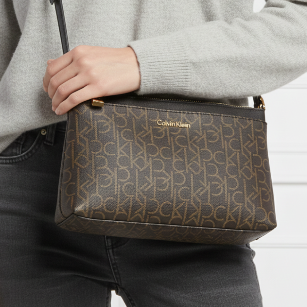 Calvin Klein Cartera Crossbody Monogram Dark Brown