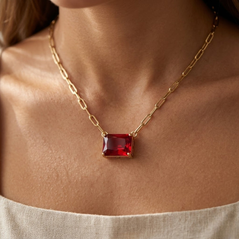 H&Co Collar de Cadena con Dije Brillante Red