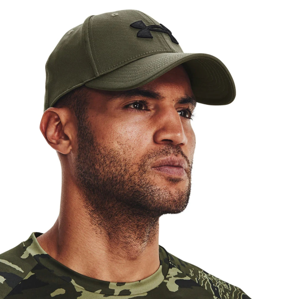 Under Armour Gorra Blitzing Trucker Para Caballeros Color Verde Militar Talla S/M
