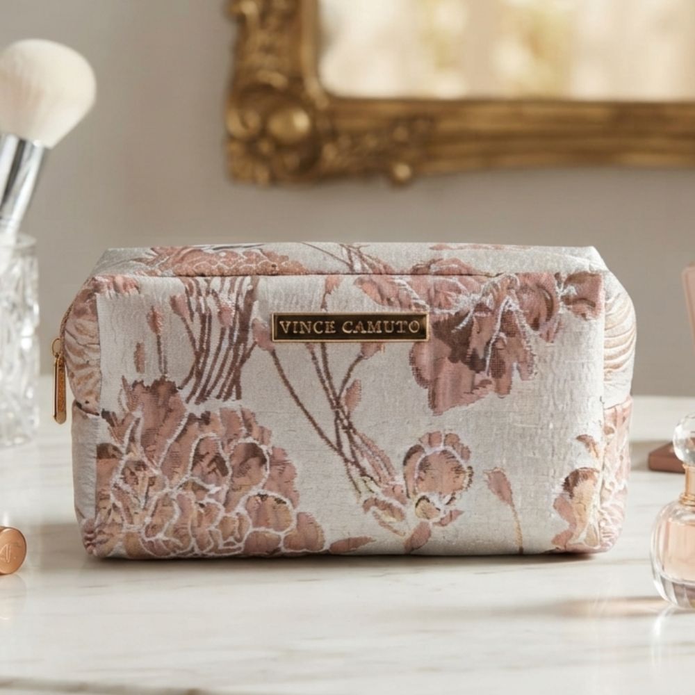 Vince Camuto Cosmetiquera Rose