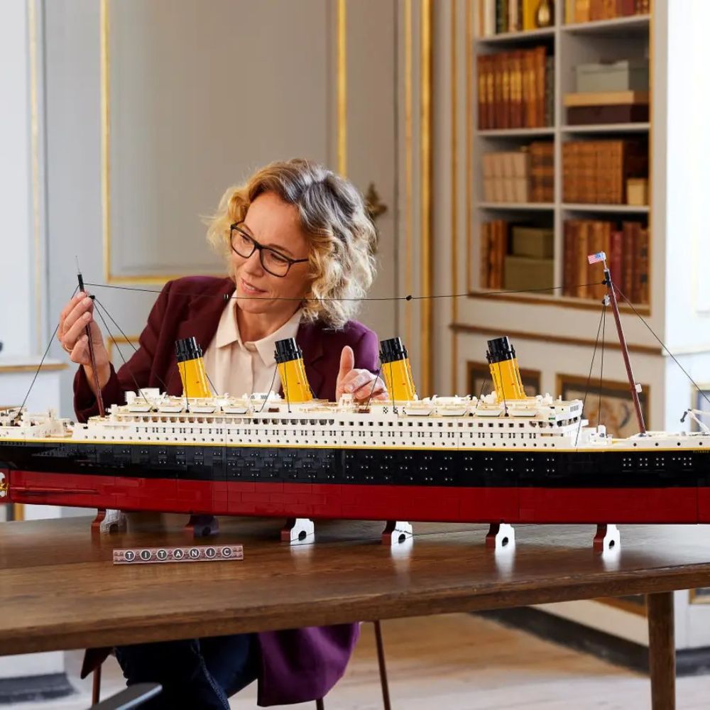 Lego Titanic 9090 Pzs 18+
