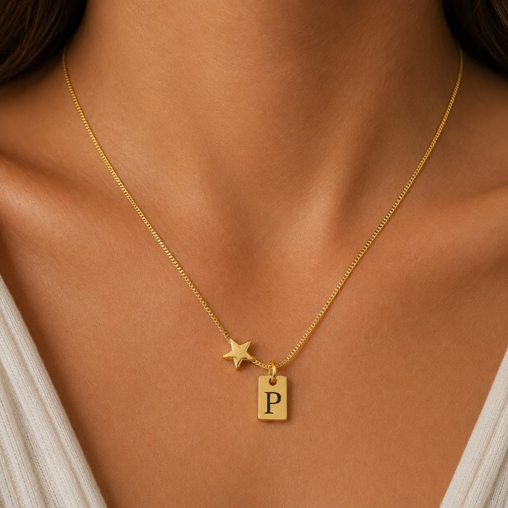 H&Co Collar de Cadena Plaquita Inicial P