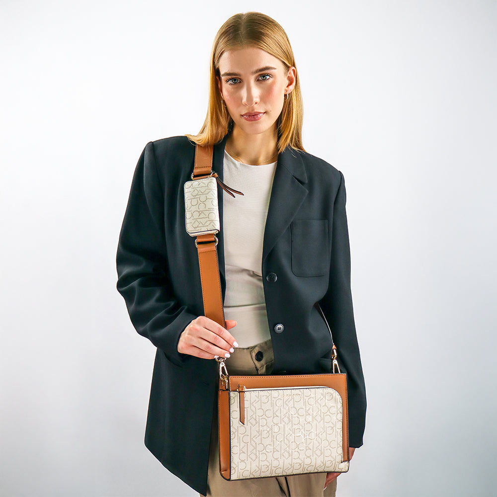 Calvin Klein Cartera Van Crossbody and Handbag