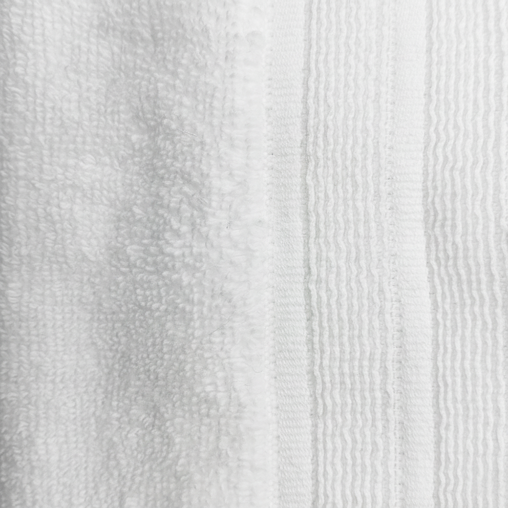 Toalla Calvin Klein Infinite Solid White Bath Towel 76cm x 142cm