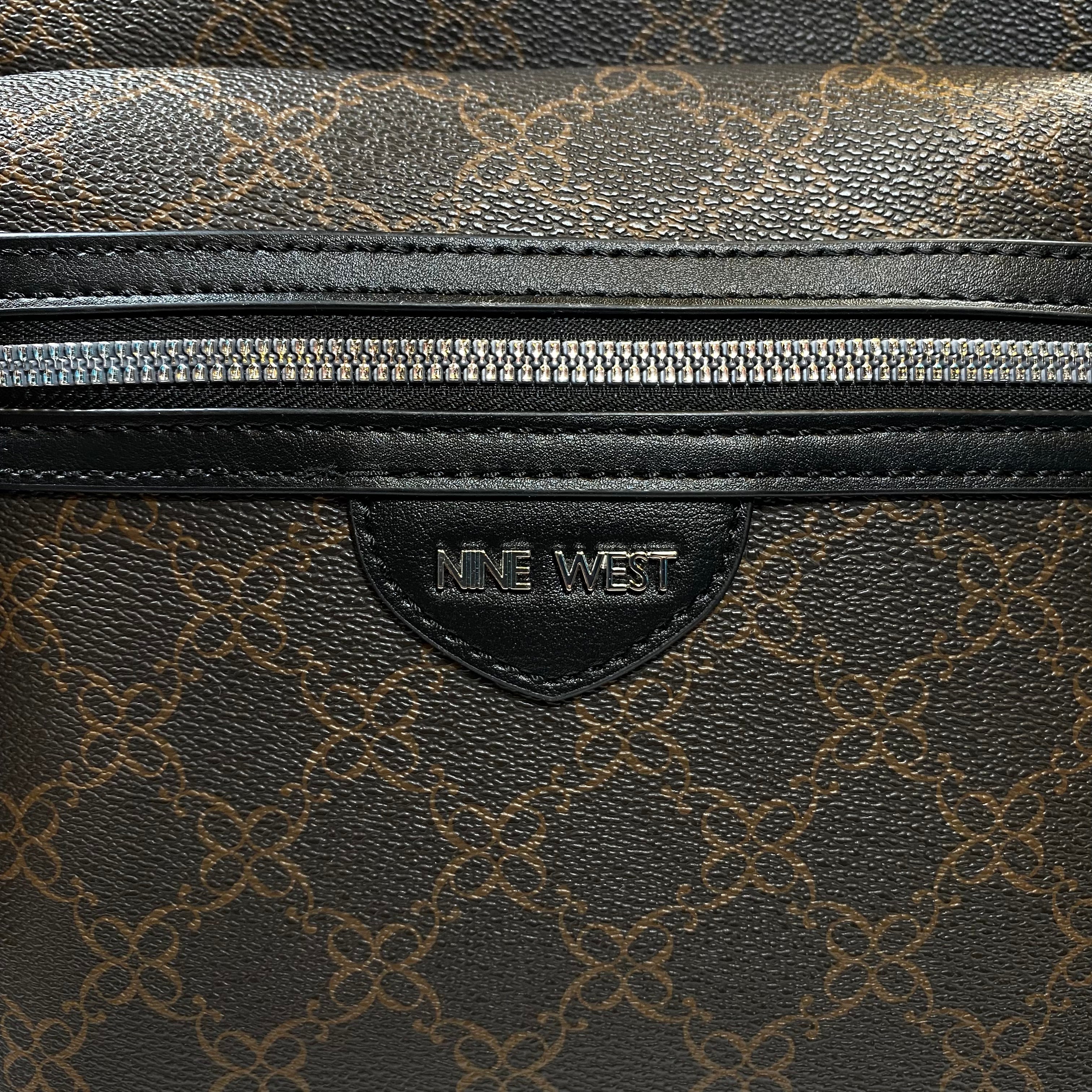 Nine West Bolso Vonetta Brown Logo Black