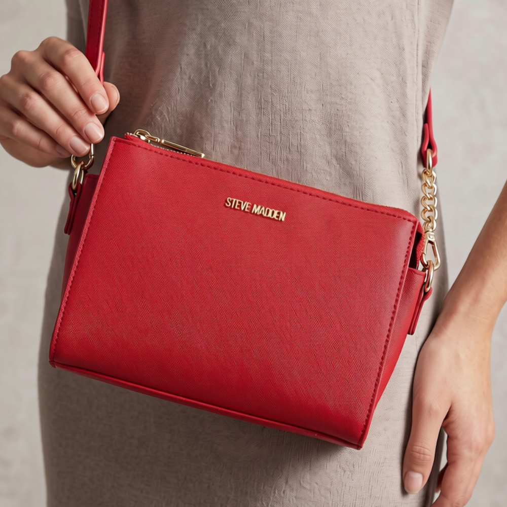 Steve Madden Cartera Lexi Top Crossbody Red