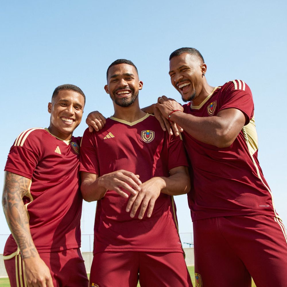 Franela Seleccion Vinotinto Local 24 para Caballeros