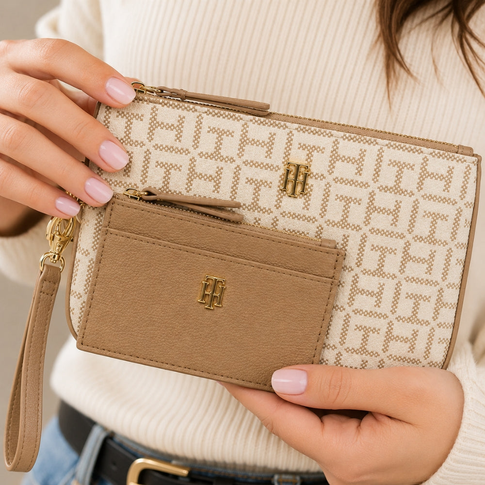 Tommy Hilfiger Cartera De Mano Monogram Beige