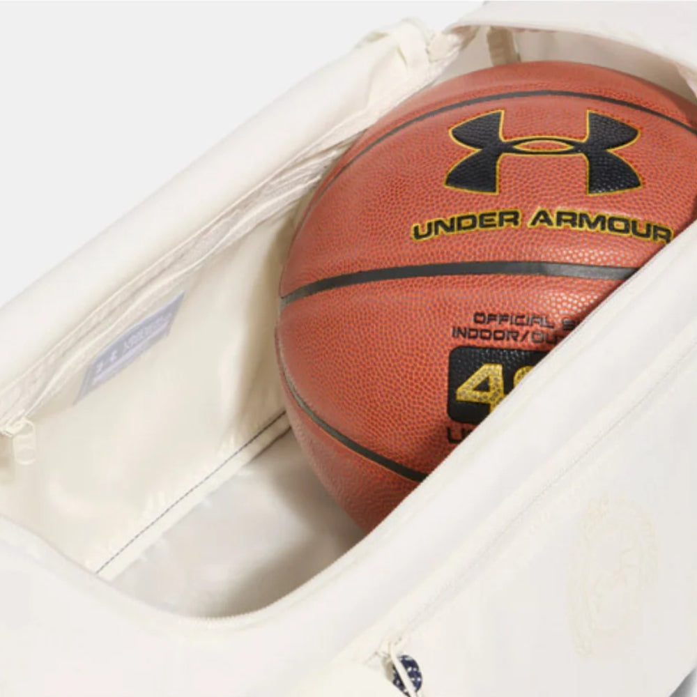 Under Armour Bolso Undeniable Signature 31L Color WHITE QUARTZ