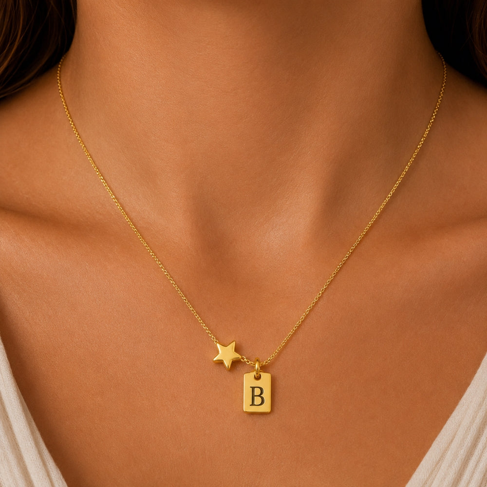 H&Co Collar de Cadena Plaquita Inicial B