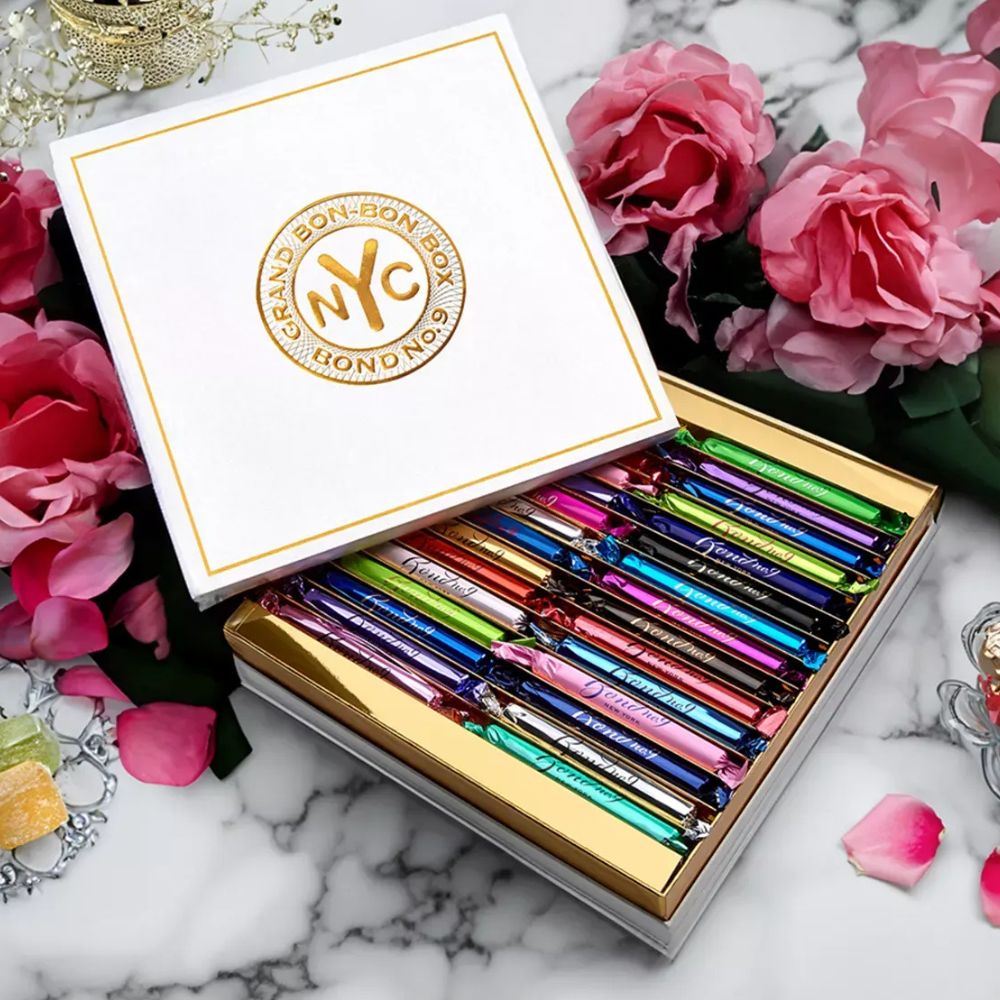 Bond Grand 30 Pieces Travel Size 10ml Decanter Bon-Bon Box Eau De Fragrance Set