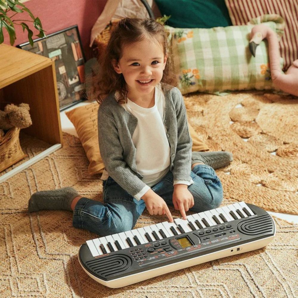 Casio Casiotone Teclado Mini Digital SA-81