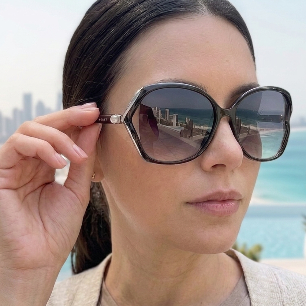 Tahari Lentes de Sol Para Damas 100% UV Protection