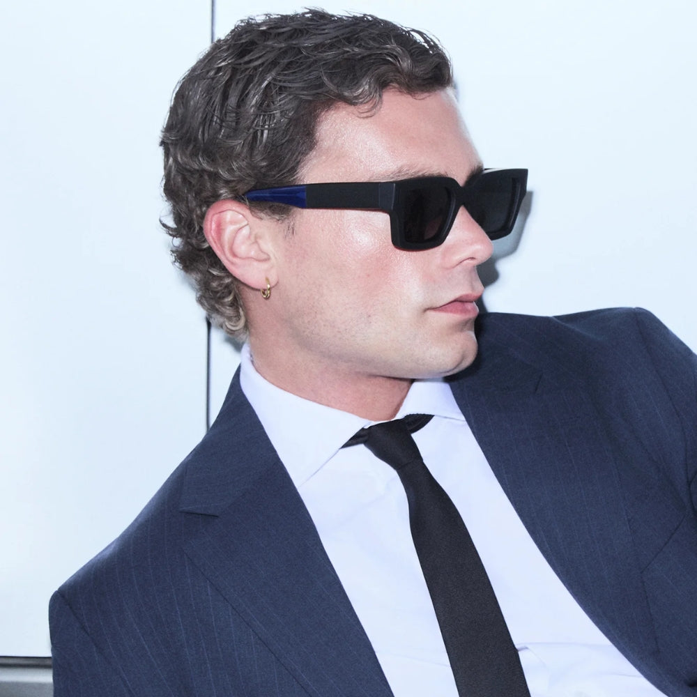 Tiwi Kobe 801 Rubber Black/Blue Tips