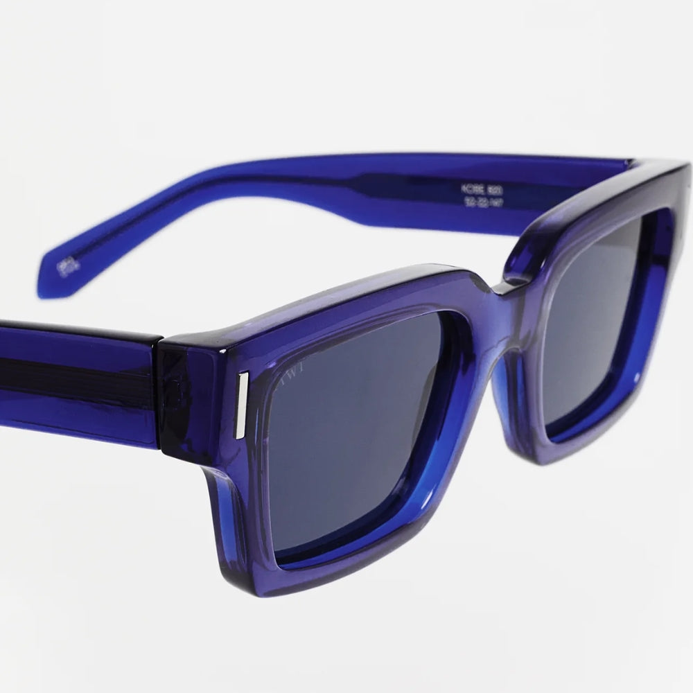 Tiwi Kobe 820 Shiny Blue