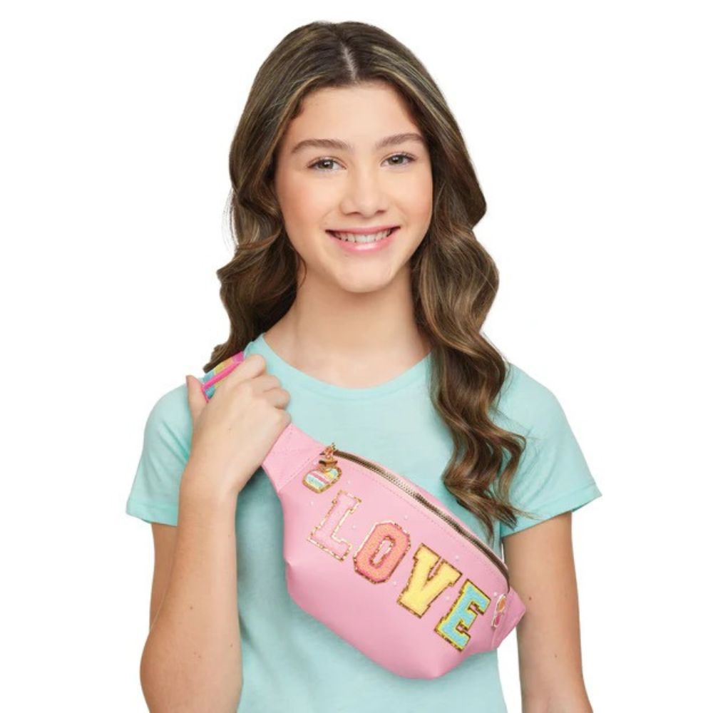 Make It Real Riñonera Moderna Con Parches 8+ 9Pzs