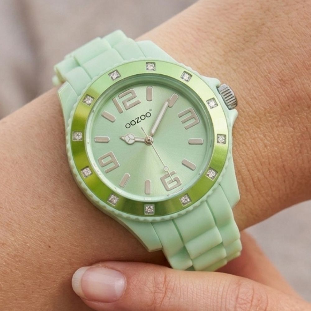 Oozoo Reloj Deportivo Correa De Silicone Para Damas Jade Green With Rubber Strap
