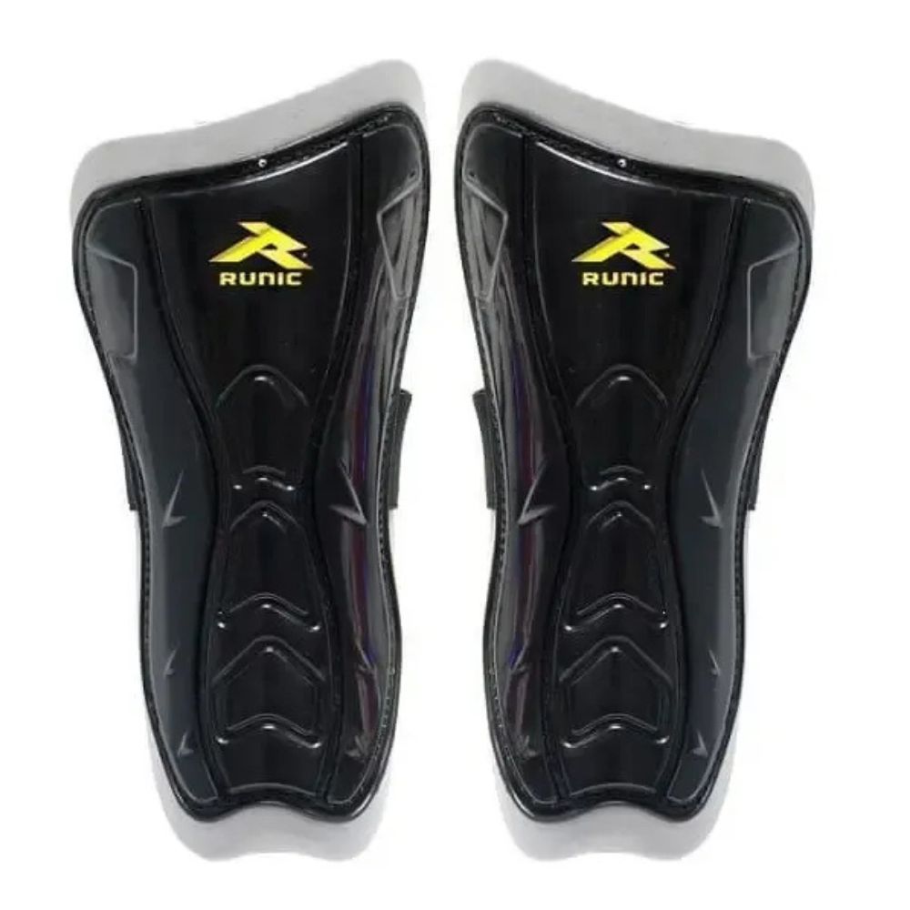 Runic Espinilleras Talla M Color Black