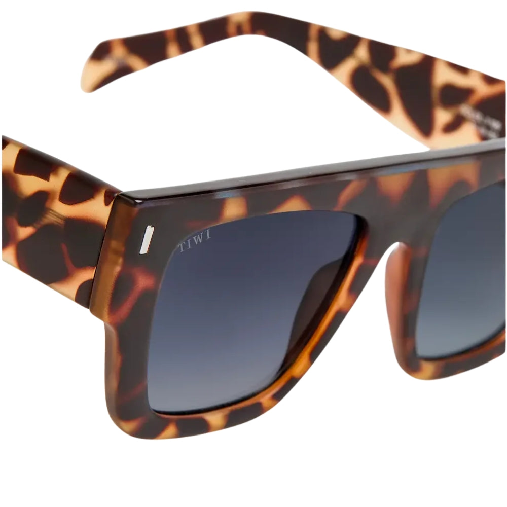 Tiwi Soleil II 106 Gradient Blue