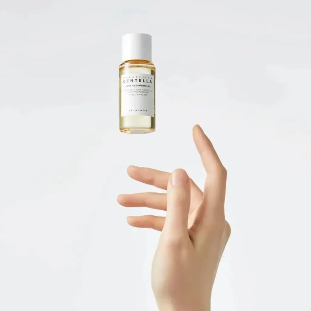 Skin 1004 Madagascar Centella Light Cleansing Oil 30ml
