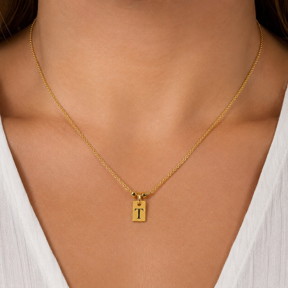 H&Co Collar de Cadena Plaquita Inicial T