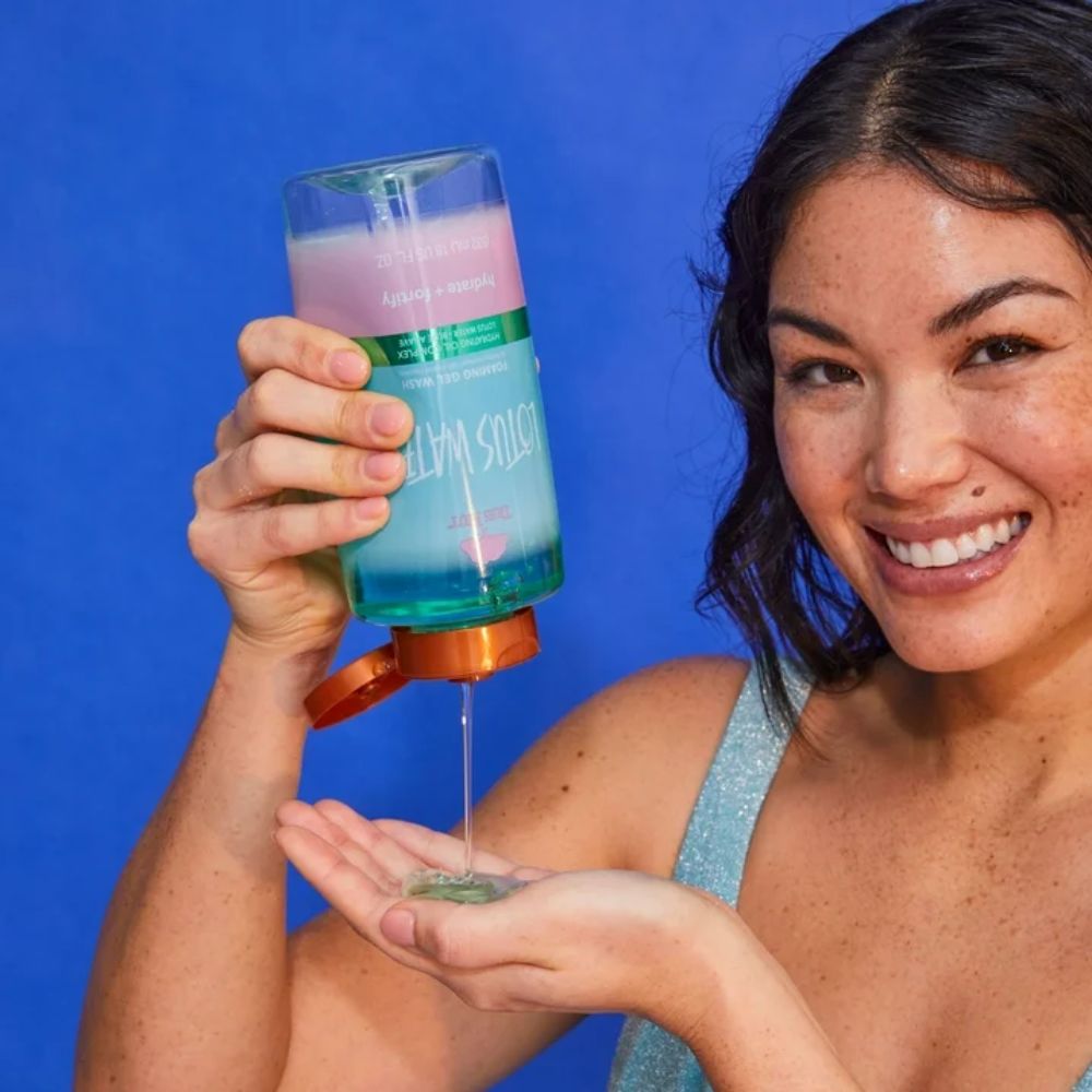 Tree Hut Lotus Water Foaming Gel Wash 532ml