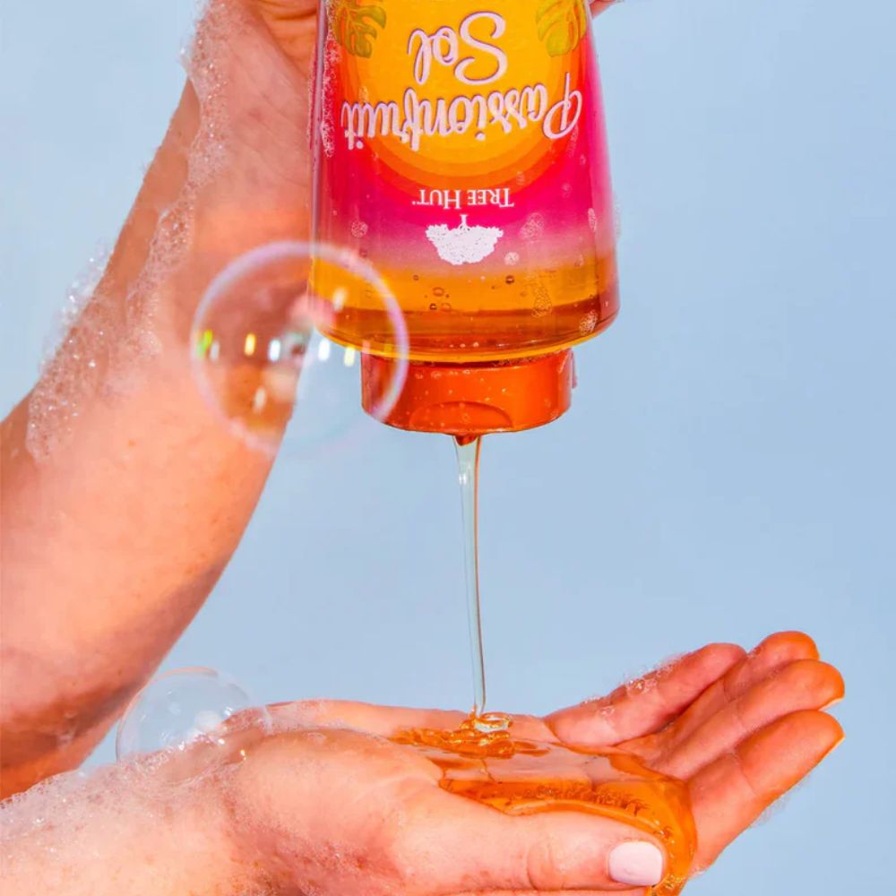 Tree Hut Passionfruit Sol Foaming Gel Wash 532ml
