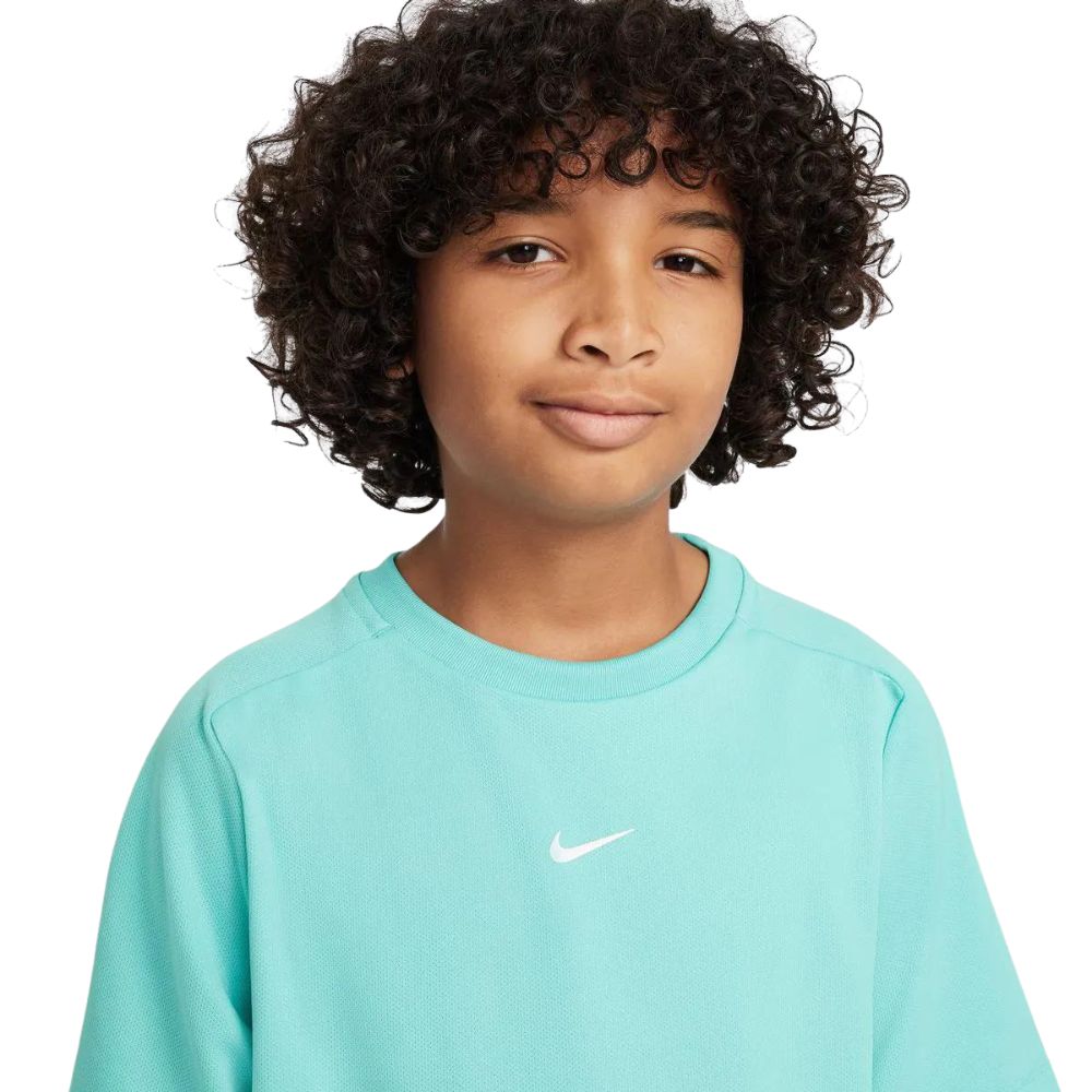 Nike Multi + Big Franela Dri Fit para Niños