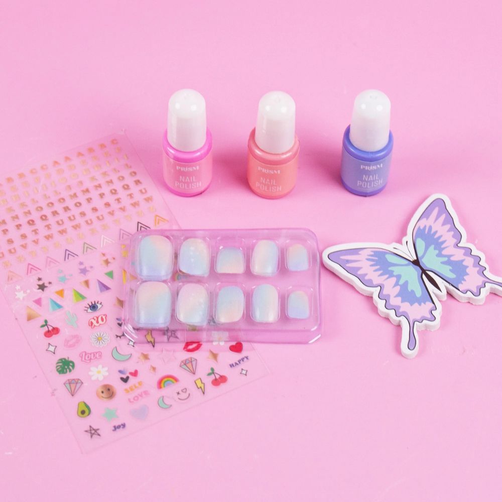 Prism Trendy Nail Art Reflect Your Creativity 6+